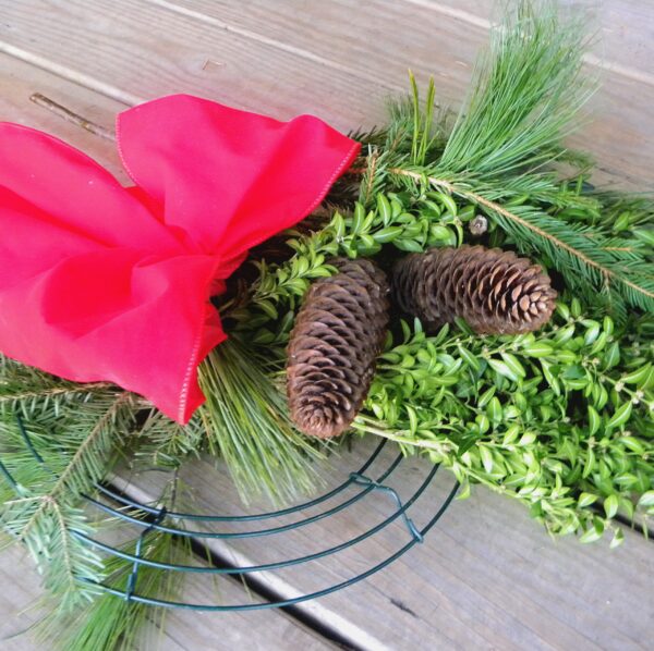 evergreen wreath kit