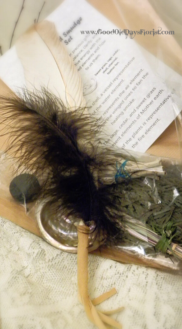 Everything Smudge Bouquet Set - Image 2