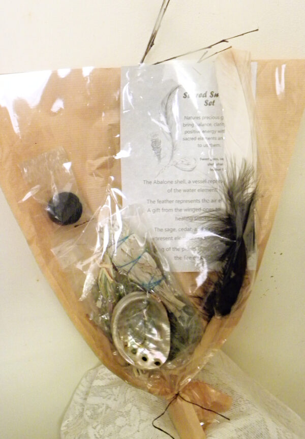 Everything Smudge Bouquet Set - Image 4